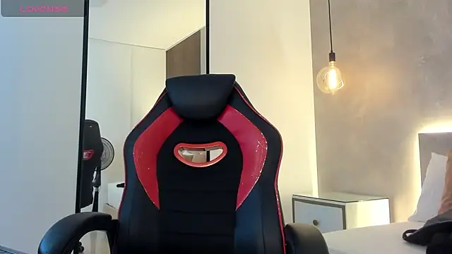 alma fenix online show from October 29, 2025, 12:07 pm