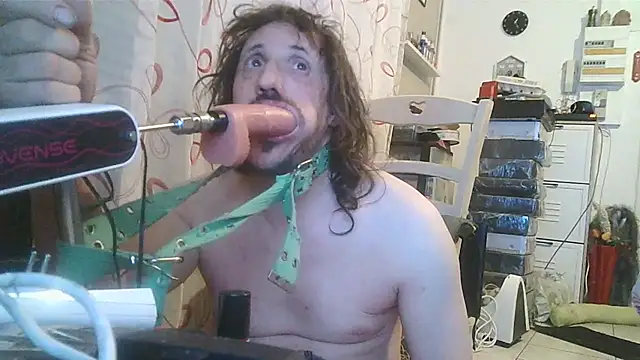 cyril020202 online show from March 8, 2026, 12:19 am