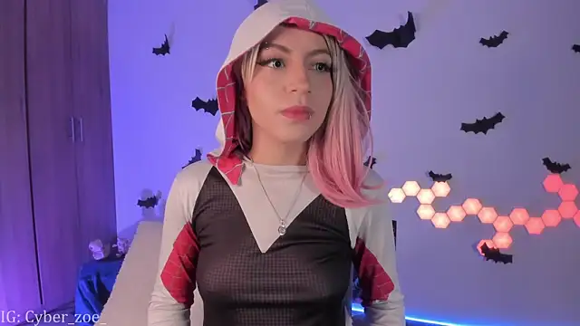 cyberzoe online show from November 7, 2025, 12:49 pm