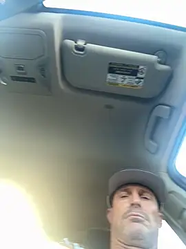 Snapshot of wheresando1 chatting on October 7, 2025, 11:46 pm wheresando1 online show from October 7, 2025, 11:46 pm