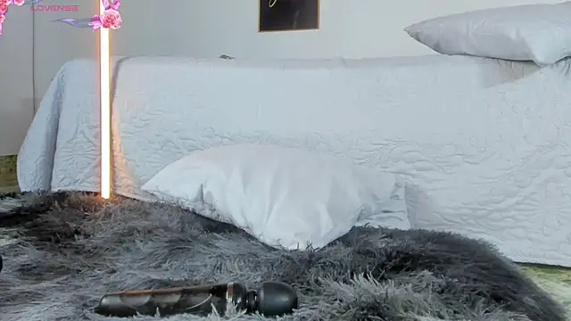 angelinepossy online show from February 26, 2025, 2:37 am