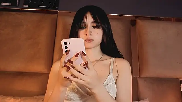 angelinepossy online show from November 4, 2025, 9:36 pm