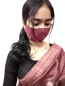 Arisha- online show from December 13, 2025, 8:04 pm