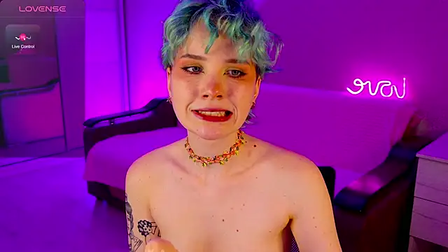 School Love online show from December 16, 2024, 4:16 pm