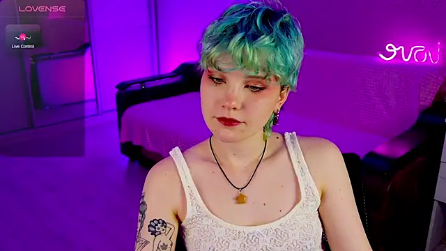 School Love online show from December 29, 2024, 4:19 pm