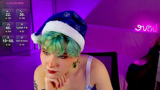 School Love online show from December 30, 2024, 4:19 pm