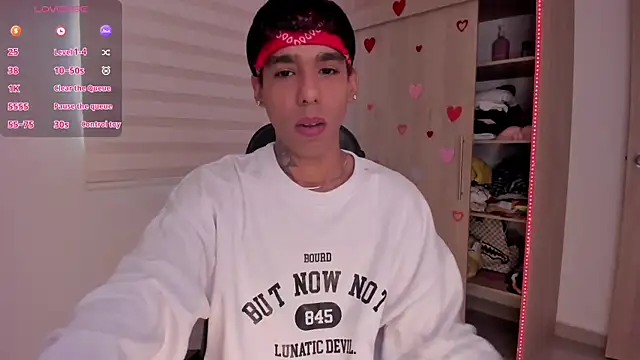 aldrinwhite online show from February 14, 2025, 3:15 pm