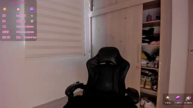 aldrinwhite online show from February 17, 2025, 3:09 pm