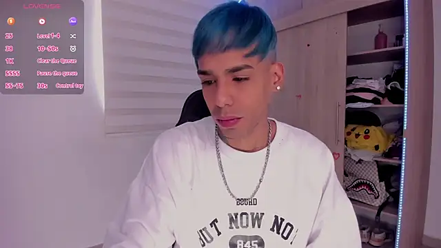 aldrinwhite online show from February 28, 2025, 2:31 pm