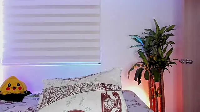 aldrinwhite online show from October 21, 2025, 5:02 pm