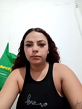 Mommy-Hot online show from March 11, 2026, 1:17 pm