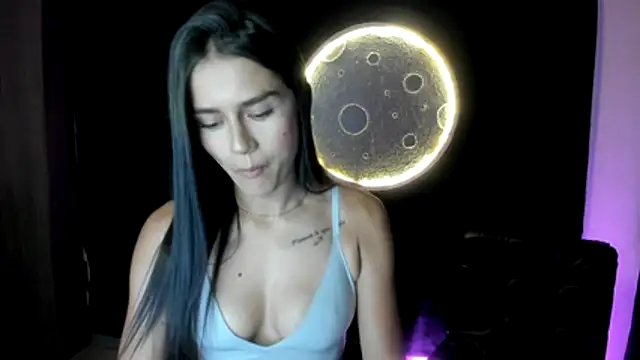 cloe fox online show from February 21, 2026, 6:03 am