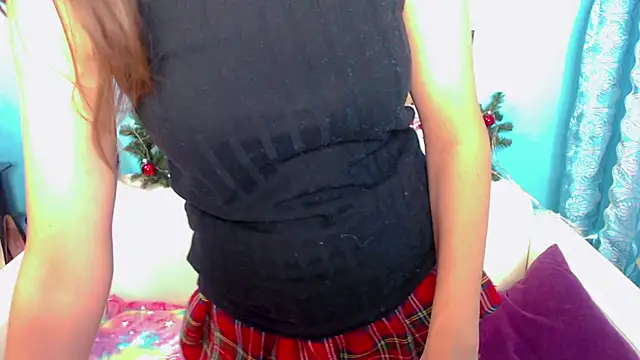 Snapshot of LindaaLu chatting on January 15, 2025, 4:36 am LindaaLu online show from January 15, 2025, 4:36 am