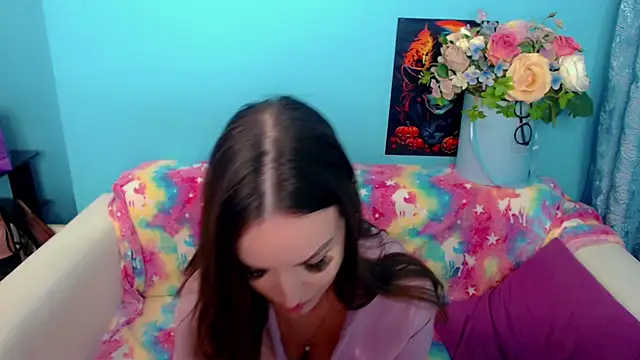 Snapshot of LindaaLu chatting on March 13, 2025, 7:42 am LindaaLu online show from March 13, 2025, 7:42 am