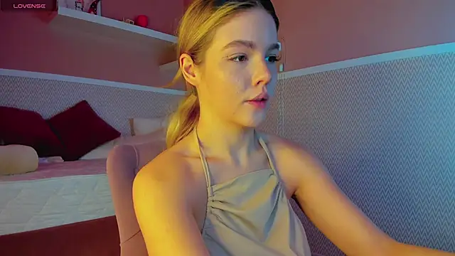 Anna Robinson online show from January 29, 2025, 1:16 am