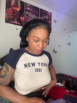 Melany Williams online show from June 15, 2026, 3:25 pm