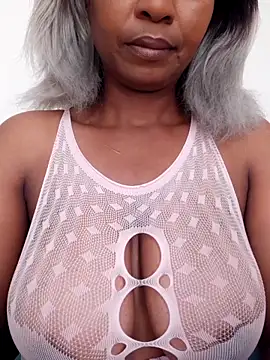 realsquirter online show from February 8, 2026, 9:23 am