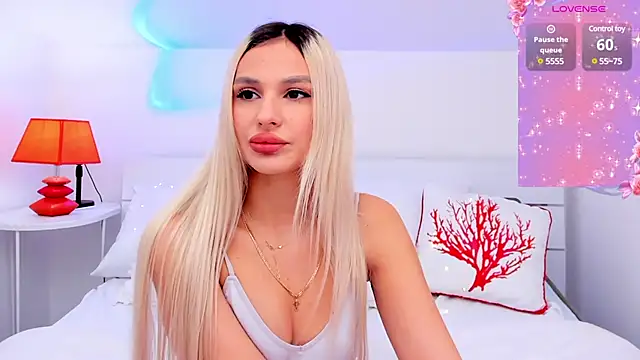 MissLoou online show from January 21, 2025, 6:11 am