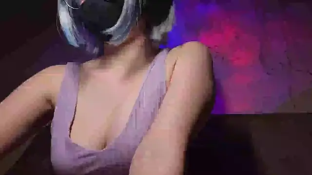 DanaWard online show from December 19, 2025, 9:33 pm