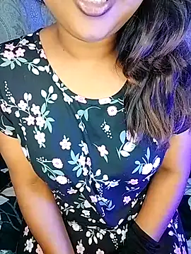 Snapshot of Bangalore_sexy_69 chatting on February 18, 2025, 9:10 am Bangalore sexy 69 online show from February 18, 2025, 9:10 am
