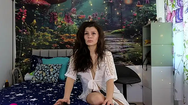 MadameDeFeu online show from January 9, 2025, 8:34 am