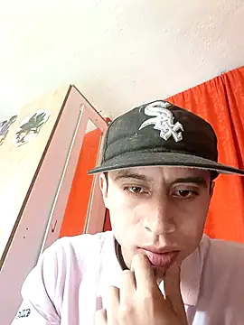 Mich Stev9524 online show from December 22, 2025, 9:01 pm