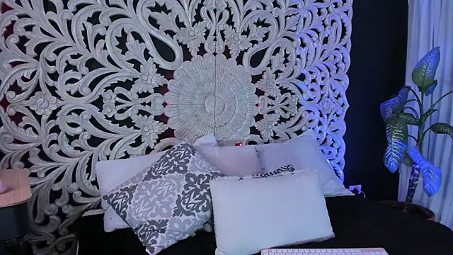 Ammy nova online show from April 1, 2026, 8:06 pm