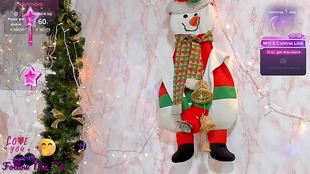 BarbieHotLaura online show from December 27, 2024, 6:42 pm