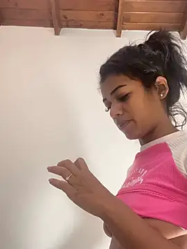 BarbieHotLaura online show from January 11, 2025, 4:14 pm