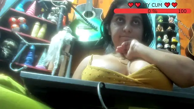 Snapshot of shayla_brown_ chatting on November 12, 2025, 4:07 pm shayla brown online show from November 12, 2025, 4:07 pm