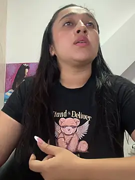 Snapshot of cata_megan chatting on December 7, 2024, 3:36 am cata megan online show from December 7, 2024, 3:36 am