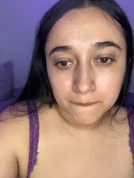 Snapshot of cata_megan chatting on December 25, 2024, 12:37 am cata megan online show from December 25, 2024, 12:37 am