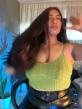 emmily d online show from November 29, 2025, 10:13 pm