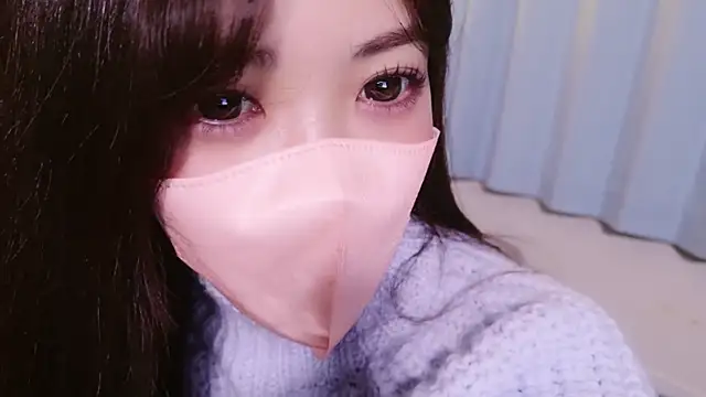 oxo yuna oxo online show from March 12, 2025, 1:30 pm