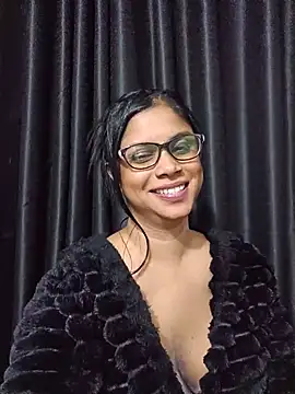Snapshot of Sensual_indian7 chatting on June 5, 2026, 3:18 pm Sensual indian7 online show from June 5, 2026, 3:18 pm