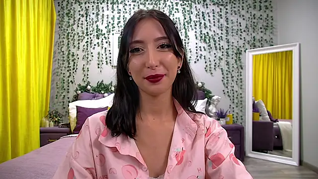 Snapshot of NicoleLimp chatting on January 10, 2025, 6:38 pm NicoleLimp online show from January 10, 2025, 6:38 pm