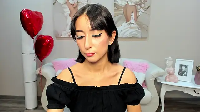 Snapshot of NicoleLimp chatting on February 13, 2025, 12:13 am NicoleLimp online show from February 13, 2025, 12:13 am