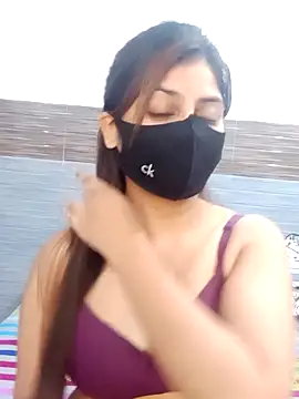 Snapshot of Hoty-Shivangi chatting on December 6, 2024, 1:00 pm Hoty-Shivangi online show from December 6, 2024, 1:00 pm