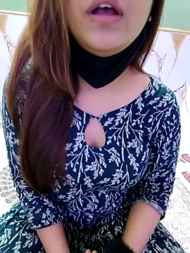 Snapshot of Hoty-Shivangi chatting on September 15, 2025, 8:25 am Hoty-Shivangi online show from September 15, 2025, 8:25 am