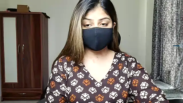 Hoty-Shivangi online show from May 16, 2026, 10:36 am