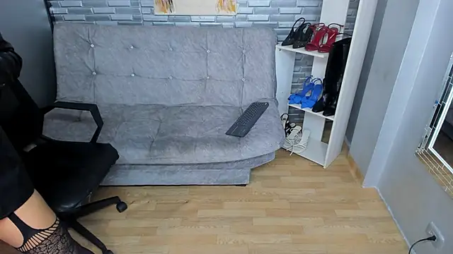 coniie jhons online show from March 1, 2025, 5:27 pm