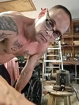 Buffshagswell online show from September 8, 2025, 6:29 pm