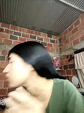 Snapshot of Julix_A chatting on February 8, 2026, 8:01 pm Julix A online show from February 8, 2026, 8:01 pm