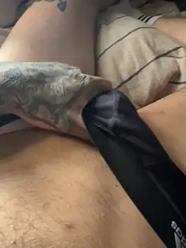 Snapshot of hottwoboys chatting on April 12, 2026, 11:48 am hottwoboys online show from April 12, 2026, 11:48 am