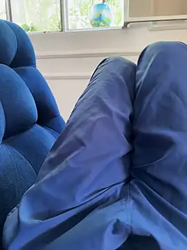 Snapshot of cataafitt chatting on April 14, 2026, 7:20 pm cataafitt online show from April 14, 2026, 7:20 pm