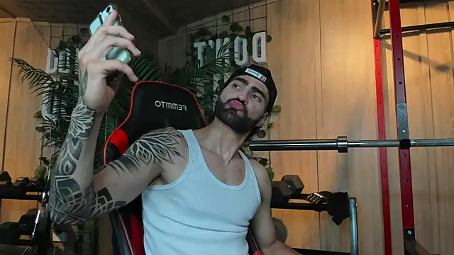 Austin bolt online show from January 21, 2025, 3:04 am