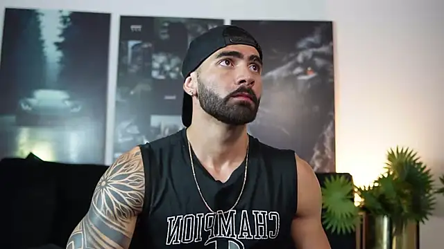 Austin bolt online show from October 3, 2025, 2:19 am