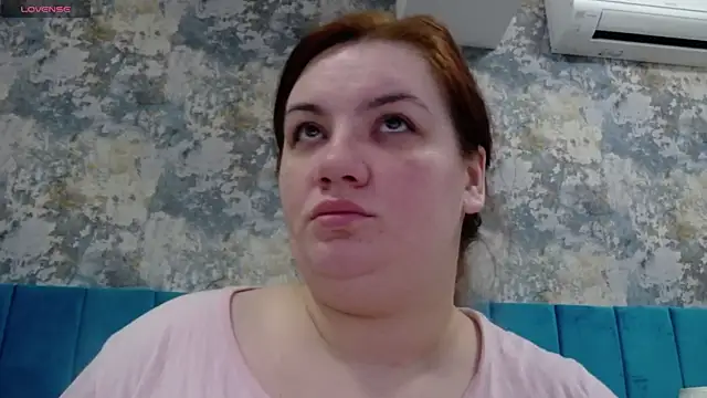 MelanieBrownn online show from January 12, 2025, 5:45 am