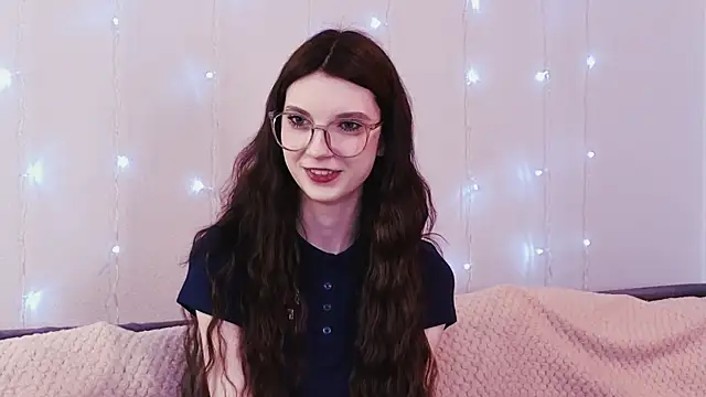 KimWilli online show from January 18, 2025, 4:10 pm