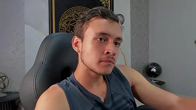 Desmon Clark online show from January 25, 2025, 3:19 am